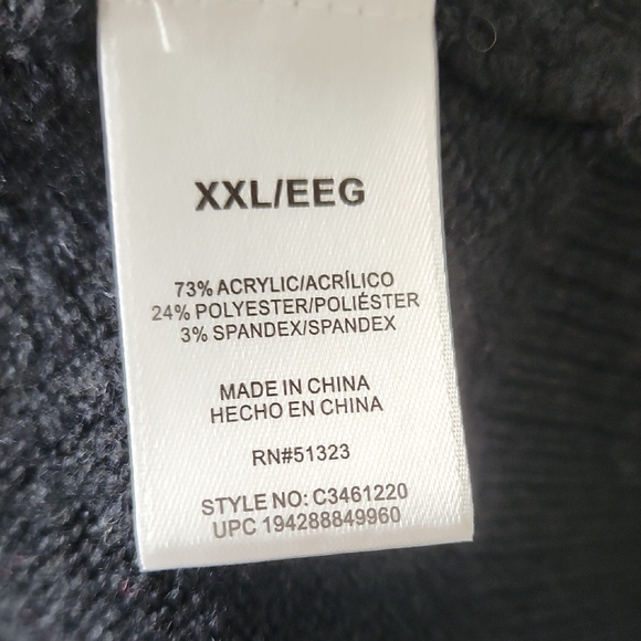 Vince Camuto Classic Black Crew Neck Sweater - Picture 9 of 10